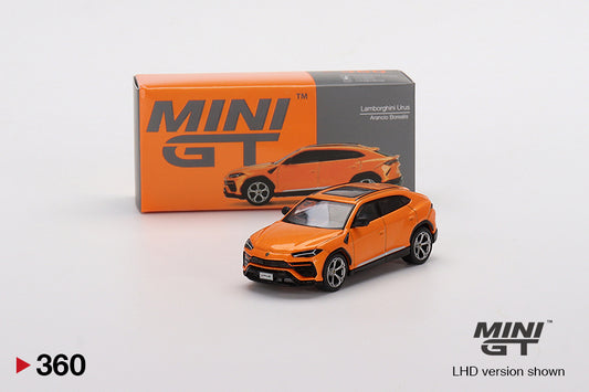 Lamborghini Urus Arancio Borealis. ( Blister Packing ).